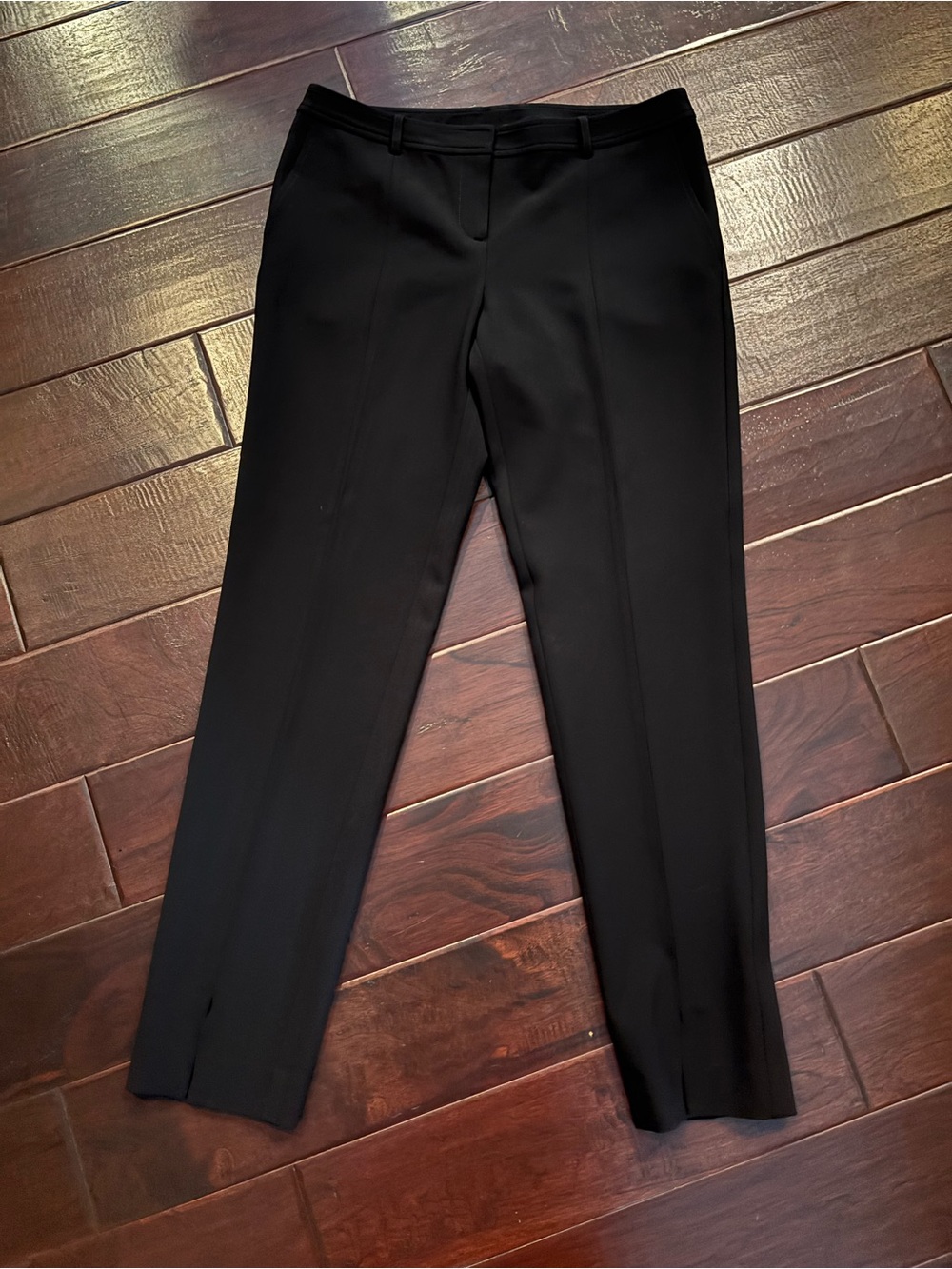 ST John Crepe Marocain ankle pant - Size 4
